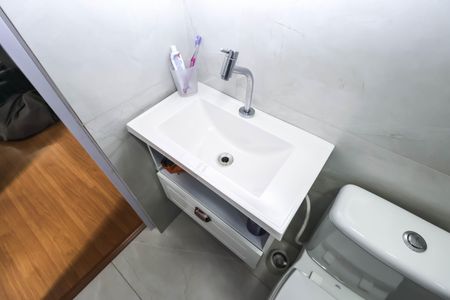 Apartamento para alugar com 50m², 2 quartos e sem vagaBanheiro