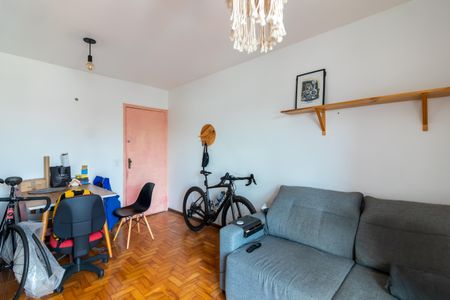 Apartamento à venda com 67m², 1 quarto e 1 vagaSala