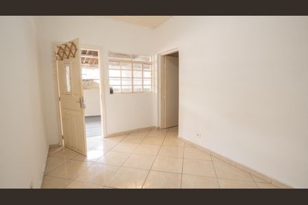 Casa para alugar com 80m², 1 quarto e 1 vagaSala da Edícula