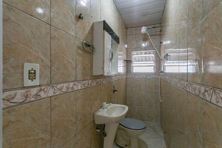 Casa para alugar com 80m², 1 quarto e 1 vaga Casa para alugar com 80m², 1 quarto e 1 vagaBanheiro