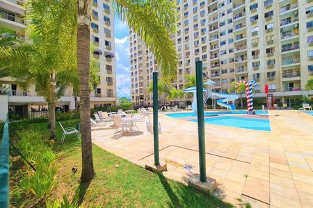 Apartamento para alugar com 65m², 3 quartos e 1 vaga Apartamento para alugar com 65m², 3 quartos e 1 vagaÁrea comum - Piscina