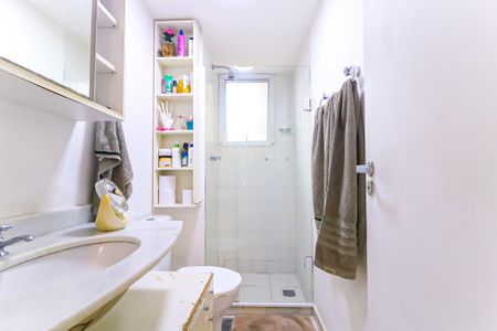 Apartamento para alugar com 65m², 3 quartos e 1 vaga Apartamento para alugar com 65m², 3 quartos e 1 vagaBanheiro da Suíte