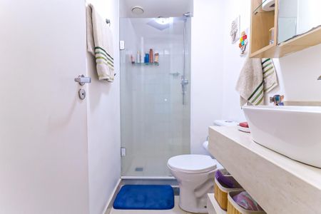 Apartamento para alugar com 65m², 3 quartos e 1 vaga Apartamento para alugar com 65m², 3 quartos e 1 vagaBanheiro Social