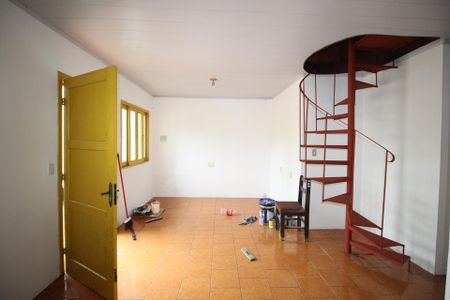 Sala de casa de condomínio à venda com 3 quartos, 100m² em Jardim Carvalho, Porto Alegre