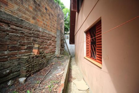 Casa de condomínio para alugar com 100m², 3 quartos e 1 vagaÁrea de Serviço