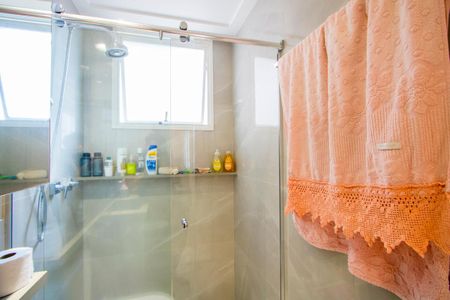 Casa à venda com 82m², 3 quartos e 2 vagasBanheiro do quarto 1