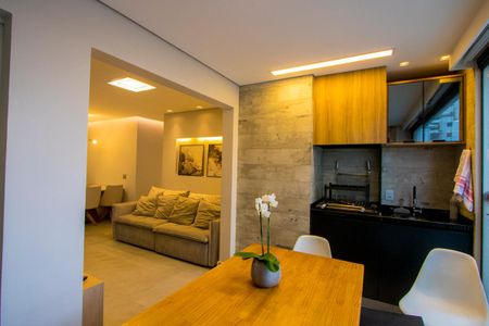 Casa à venda com 82m², 3 quartos e 2 vagasEspaço gourmet