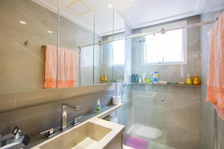 Casa à venda com 82m², 3 quartos e 2 vagasBanheiro do quarto 1