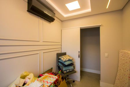 Casa à venda com 82m², 3 quartos e 2 vagasQuarto 3