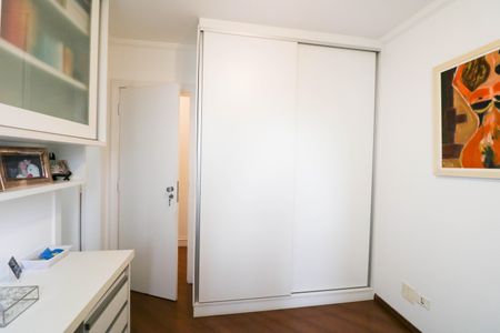 Apartamento à venda com 170m², 3 quartos e 3 vagasSuíte 2