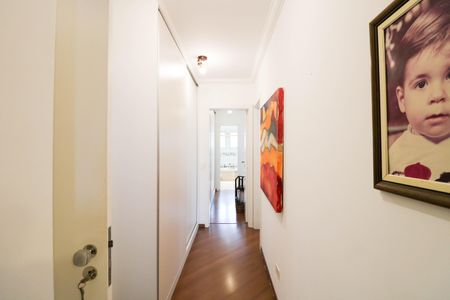 Apartamento à venda com 170m², 3 quartos e 3 vagasCorredor