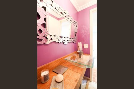 Apartamento à venda com 170m², 3 quartos e 3 vagasLavabo