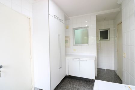 Apartamento à venda com 170m², 3 quartos e 3 vagasÁrea de Serviço