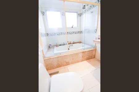 Apartamento à venda com 170m², 3 quartos e 3 vagasBanheiro da Suíte 3