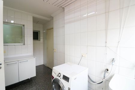 Apartamento à venda com 170m², 3 quartos e 3 vagasÁrea de Serviço