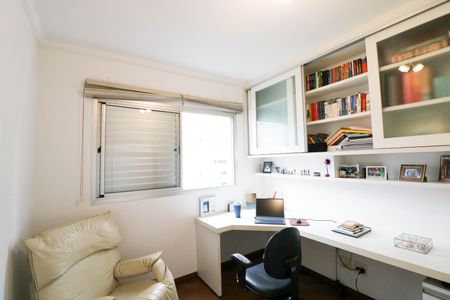 Apartamento à venda com 170m², 3 quartos e 3 vagasSuíte 2