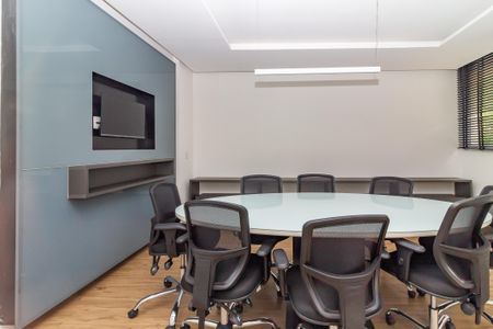 Apartamento para alugar com 42m², 1 quarto e 1 vaga Apartamento para alugar com 42m², 1 quarto e 1 vagaCoworking