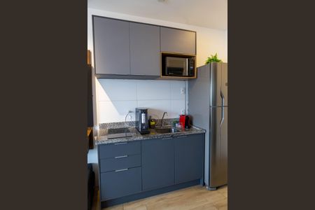 Pia cozinha de kitnet/studio à venda com 1 quarto, 23m² em Butantã, São Paulo