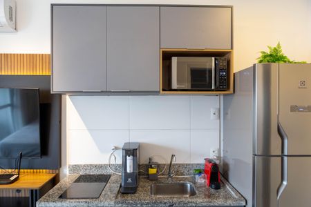 Studio para alugar com 23m², 1 quarto e 1 vagaCozinha -  Armário, geladeira e coocktop