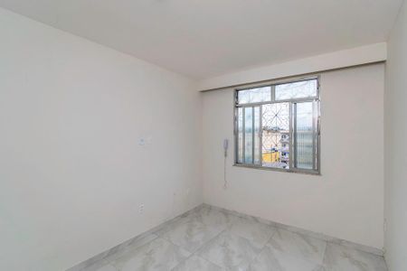 Sala de apartamento para alugar com 1 quarto, 55m² em Vila da Penha, Rio de Janeiro