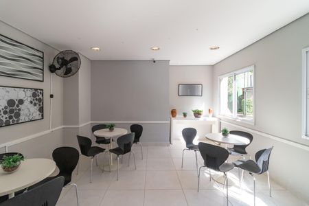 Apartamento à venda com 31m², 1 quarto e sem vaga Apartamento à venda com 31m², 1 quarto e sem vagaSalão de Festas