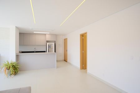 Sala de apartamento para alugar com 2 quartos, 81m² em Cidade Mãe do Céu, São Paulo