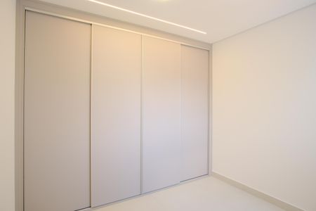 Apartamento para alugar com 81m², 2 quartos e 2 vagasSuíte 1