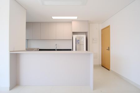 Apartamento para alugar com 81m², 2 quartos e 2 vagasCozinha