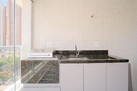 Apartamento para alugar com 81m², 2 quartos e 2 vagasVaranda