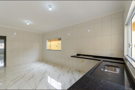 Casa para alugar com 250m², 3 quartos e 1 vagaCozinha