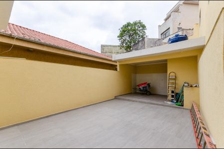 Casa para alugar com 250m², 3 quartos e 1 vagaÁrea de Serviço / Quintal
