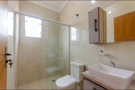 Casa para alugar com 250m², 3 quartos e 1 vagaSuíte - Banheiro