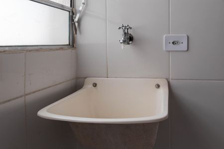 Apartamento para alugar com 43m², 2 quartos e sem vaga