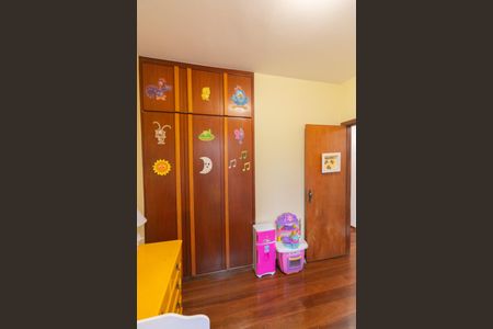 Apartamento à venda com 122m², 4 quartos e 2 vagas