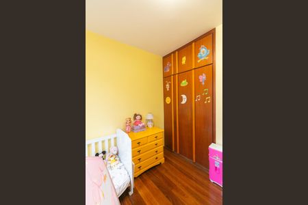 Apartamento à venda com 122m², 4 quartos e 2 vagas