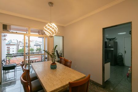 Apartamento à venda com 122m², 4 quartos e 2 vagas