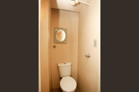 Apartamento à venda com 115m², 3 quartos e sem vagaBanheiro 2 Serviço