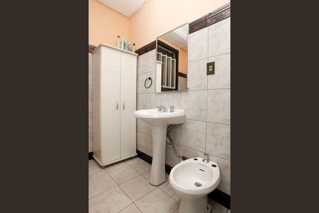 Apartamento à venda com 115m², 3 quartos e sem vagaBanheiro 1