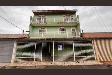 Casa à venda com 5 quartos, 292m² em Qnp 34, Brasília