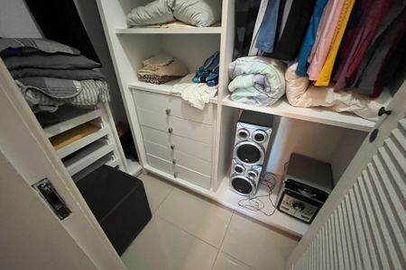 Casa à venda com 340m², 4 quartos e 4 vagasCloset
