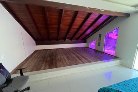 Casa à venda com 340m², 4 quartos e 4 vagasQuarto 2
