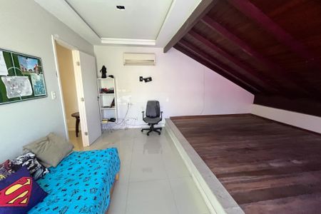 Casa à venda com 340m², 4 quartos e 4 vagasQuarto 2