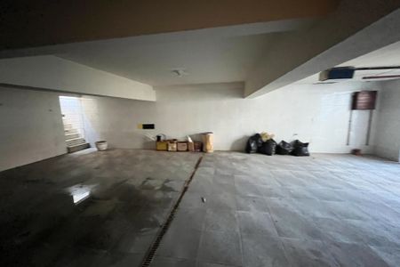 Casa à venda com 340m², 4 quartos e 4 vagasGaragem