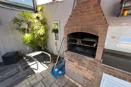 Casa à venda com 340m², 4 quartos e 4 vagasChurrasqueira