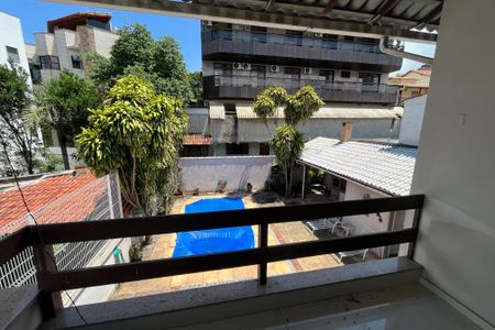 Casa à venda com 340m², 4 quartos e 4 vagasVaranda