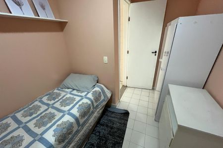 Casa à venda com 340m², 4 quartos e 4 vagasQuarto de serviço