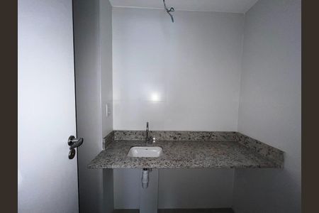 Apartamento à venda com 63m², 2 quartos e 1 vaga Apartamento à venda com 63m², 2 quartos e 1 vagaBanheiro Social