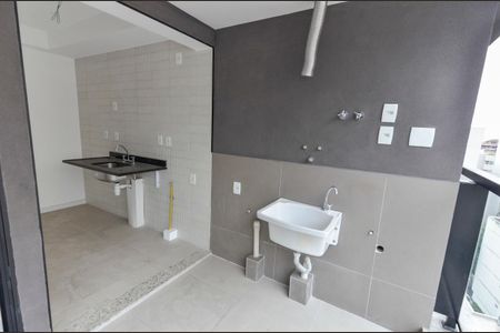 Apartamento à venda com 63m², 2 quartos e 1 vaga Apartamento à venda com 63m², 2 quartos e 1 vagaÁrea de Serviço
