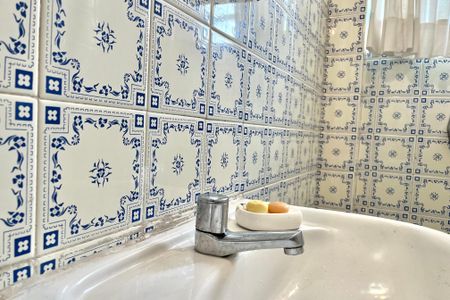 Casa à venda com 162m², 3 quartos e 2 vagas Casa à venda com 162m², 3 quartos e 2 vagasLavabo