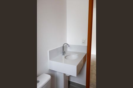 Apartamento para alugar com 37m², 2 quartos e 1 vaga Apartamento para alugar com 37m², 2 quartos e 1 vagaBanheiro